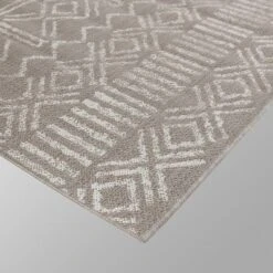 Outdoor Rug Global Block - Opalhouse™ -Opalhouse GUEST 51f20f12 c6e3 45cd a705 022d1c73c20b